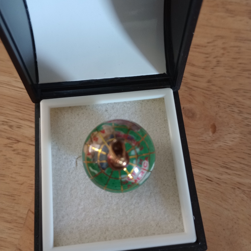 Gemstone globe gold pendant. Your Purchase Supports Wildlife Rescue! - Picture 3 of 8